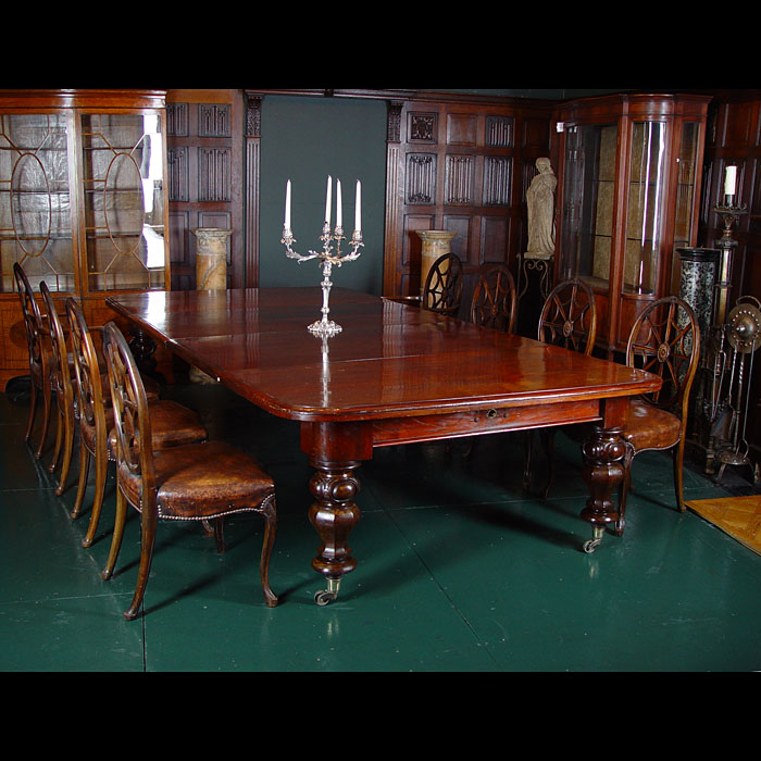 A Large William IV Mahogany Dining Table
