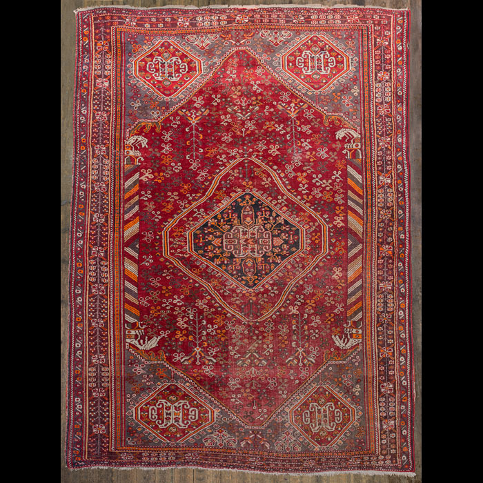  Geometric Persian Shiraz Wool Carpet 
